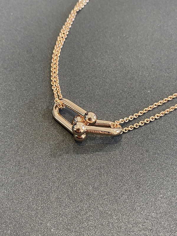 ティファニーアクセサリー細部ディテール